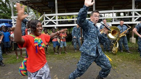 US Navy concert for the people of Bougainville at Independence Park