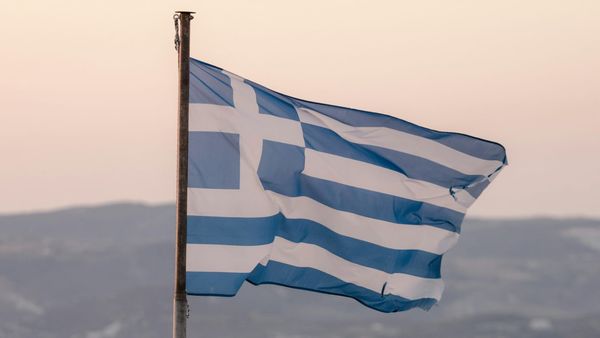 EN CLAIR | “National Salvation” Initiative Launched in Greece