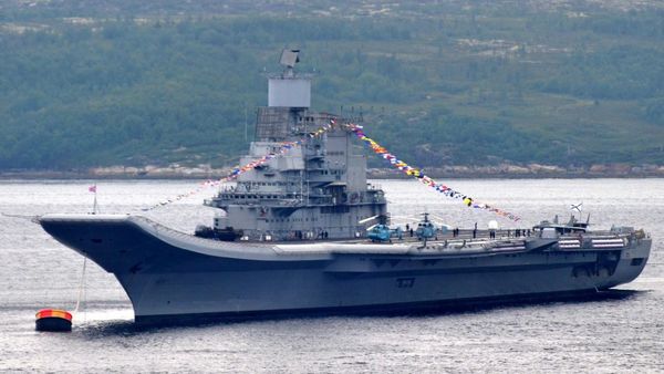 EN CLAIR | India Closer to Serious Carrier Projection Capability
