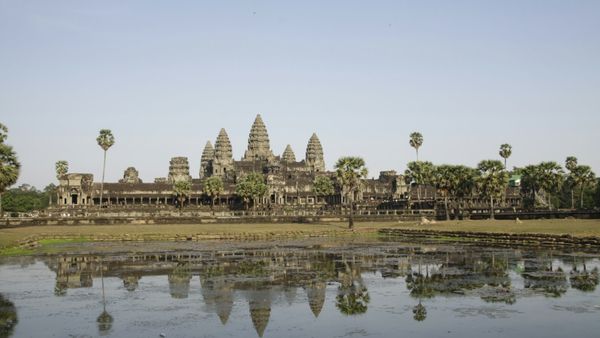 The Rôle of Strategic Infrastructure in the Rise and Fall of Civilizations