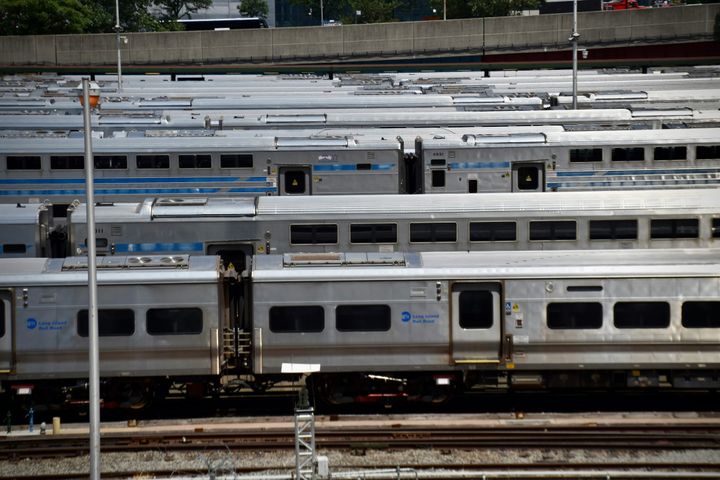 MTA board approves refund for those impacted by LIRR strike