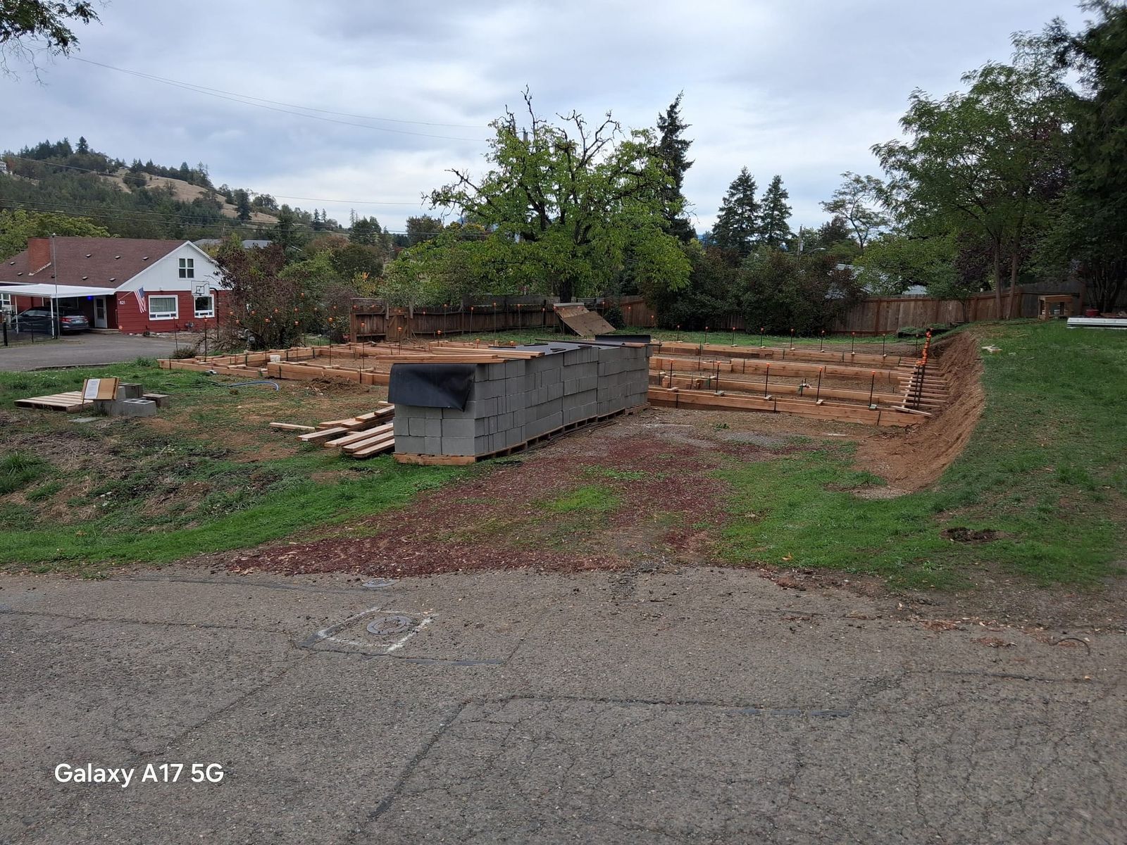 Planning Commission clears way to rebuild home on its old footprint