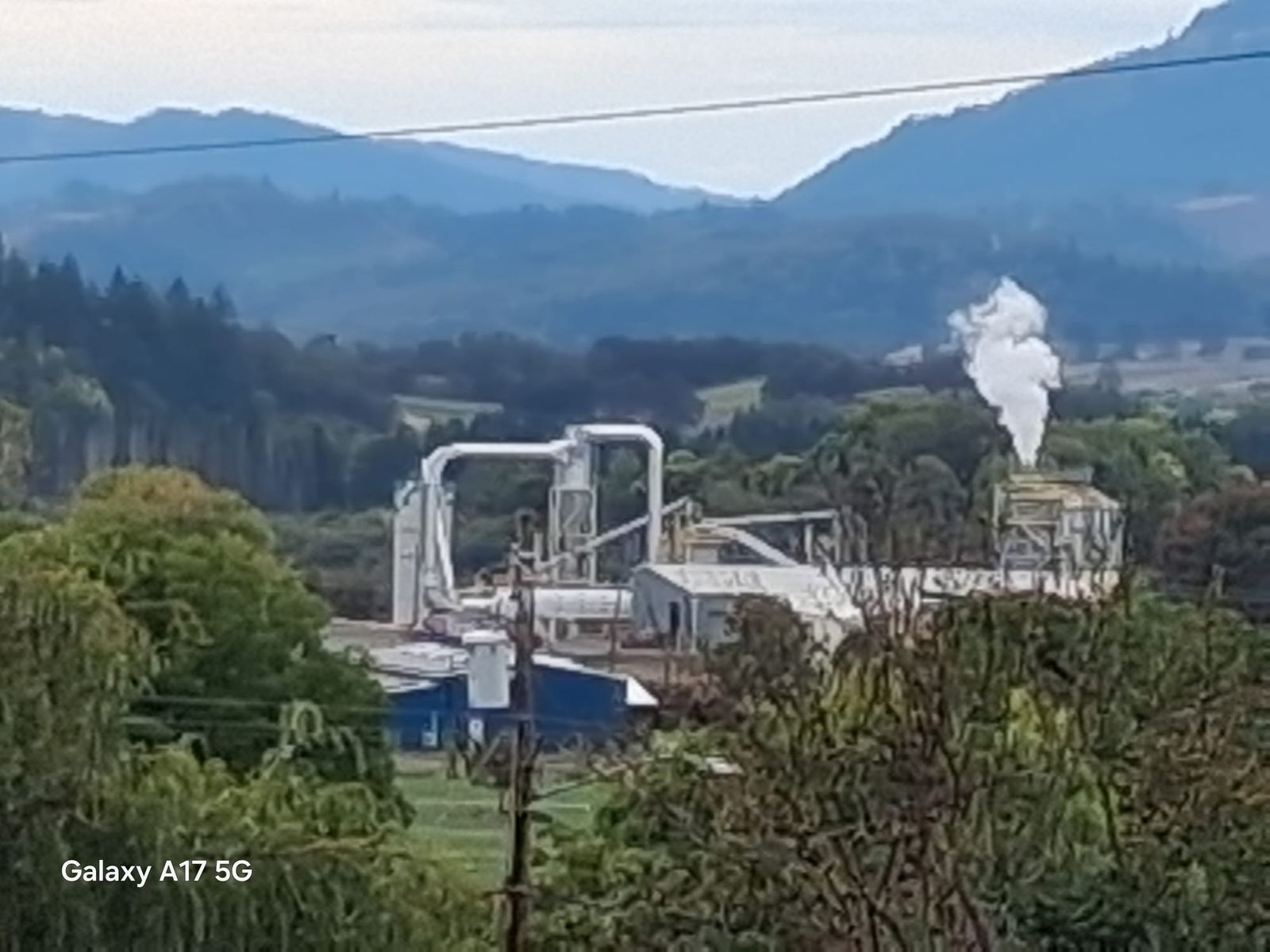 Planning Commission: pellet mill violating site plan conditions