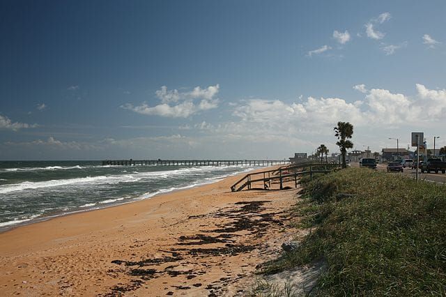 City Guides: Restaurants to Visit Via Boat in Palm Coast, Florida
