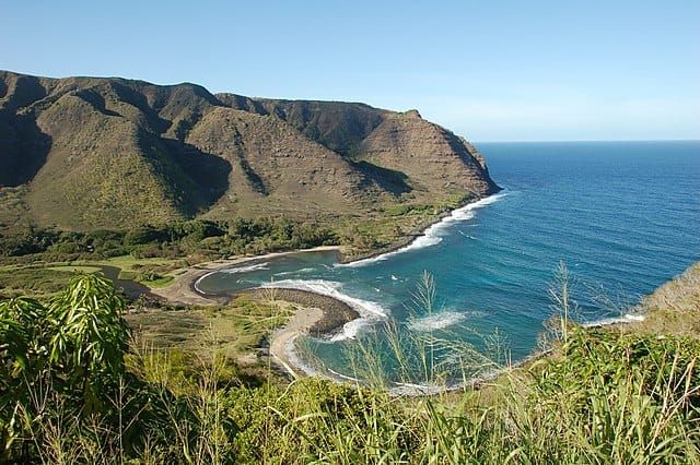 City Guides: Things to do While Boating in Molokai, Hawaii
