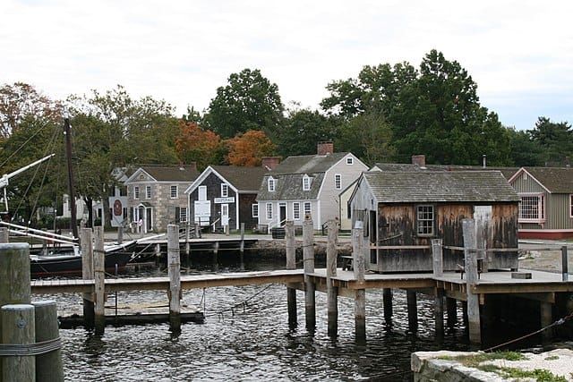 City Guides: Things to do While Boating in Mystic, Connecticut