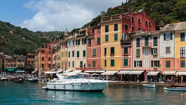 City Guides: Things to do While Boating in Portofino, Italy