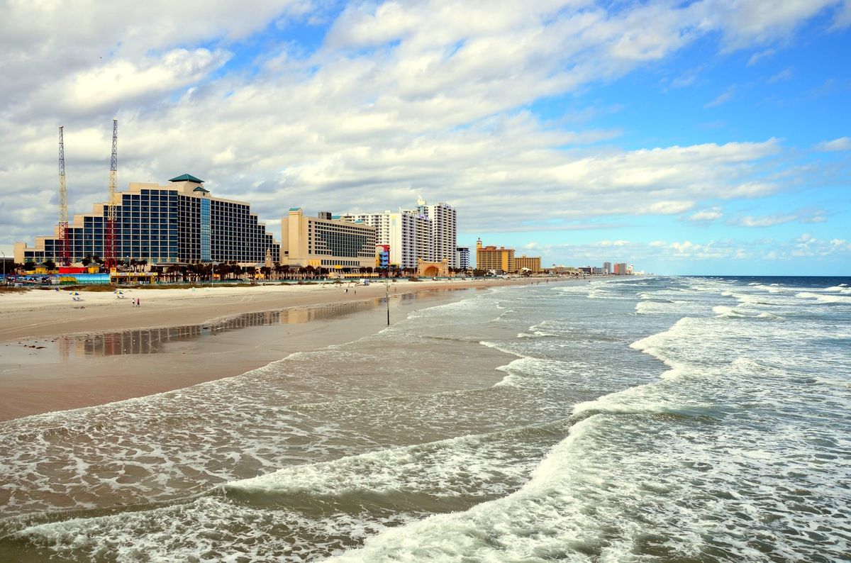 City Guides: Things to do While Boating in Daytona Beach