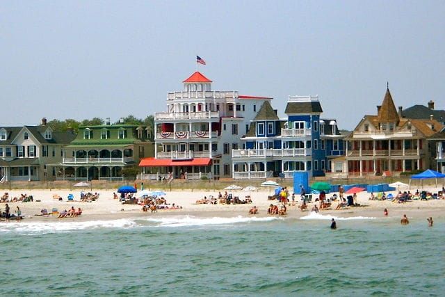 Dock and Dine: 5 Restaurants to Visit Via Boat in Cape May, New Jersey