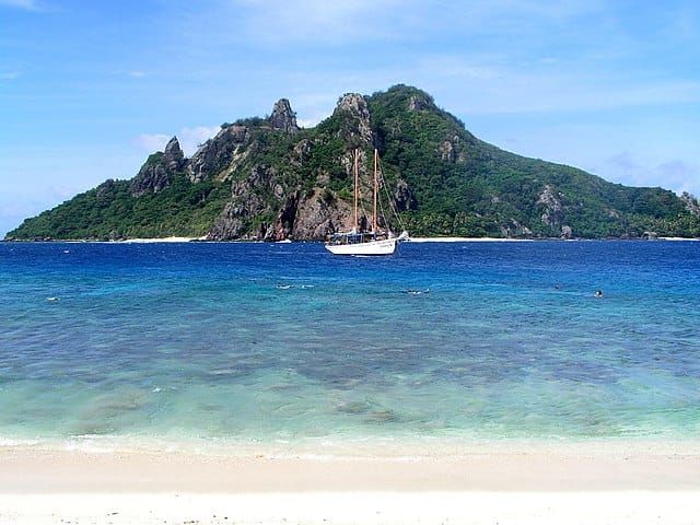 City Guides: Things to do While Boating in Fiji, South Pacific