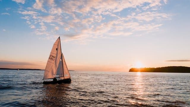 Smooth Sailing: Tips For First-Time Recreational Sailors
