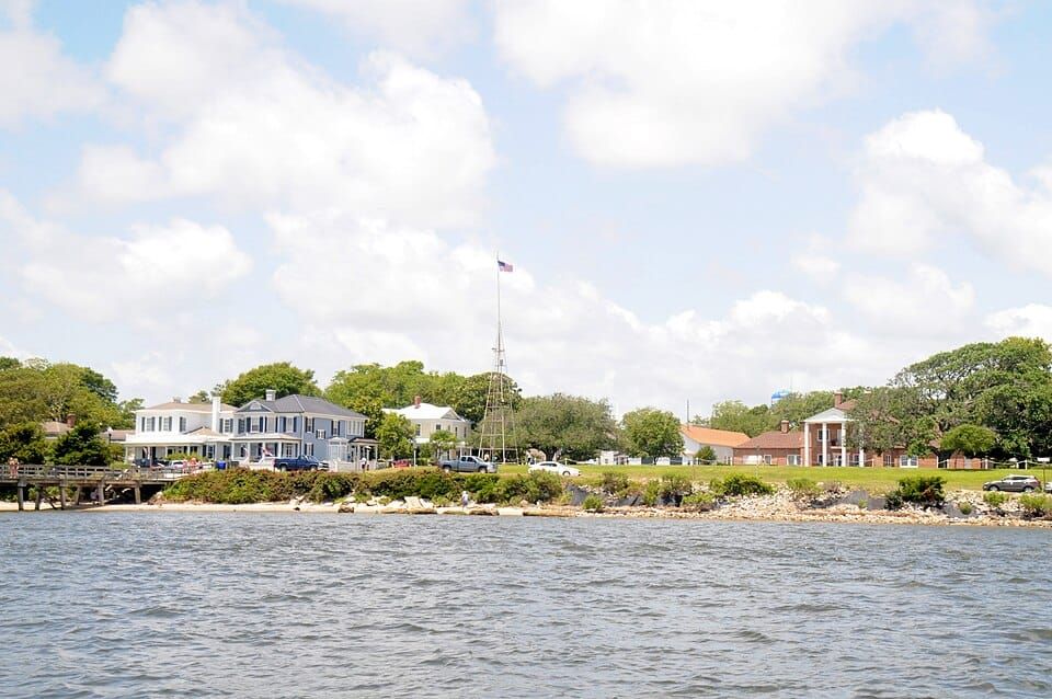 City Guides: Things to do While Boating in Southport, North Carolina