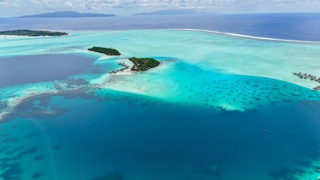 City Guides: Things to do While Boating in Bora Bora, French Polynesia