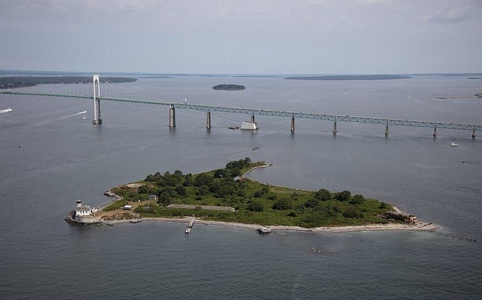 Coastal Sites: 8 Lighthouses in Narragansett Bay