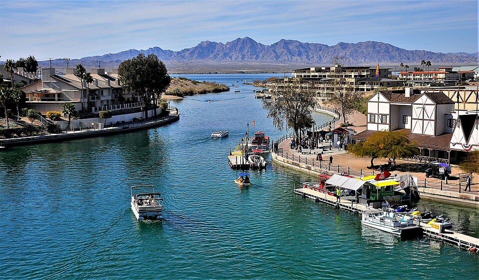 Adventures in Boating: Lakes Along Route 66 to Combine with a Summer Road Trip