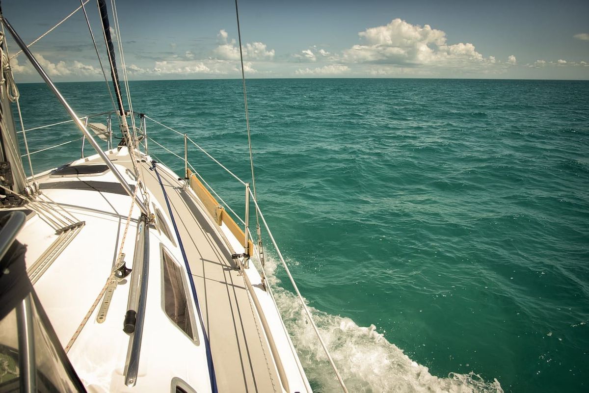 How to Make the Most of Your Very First Boating Experience
