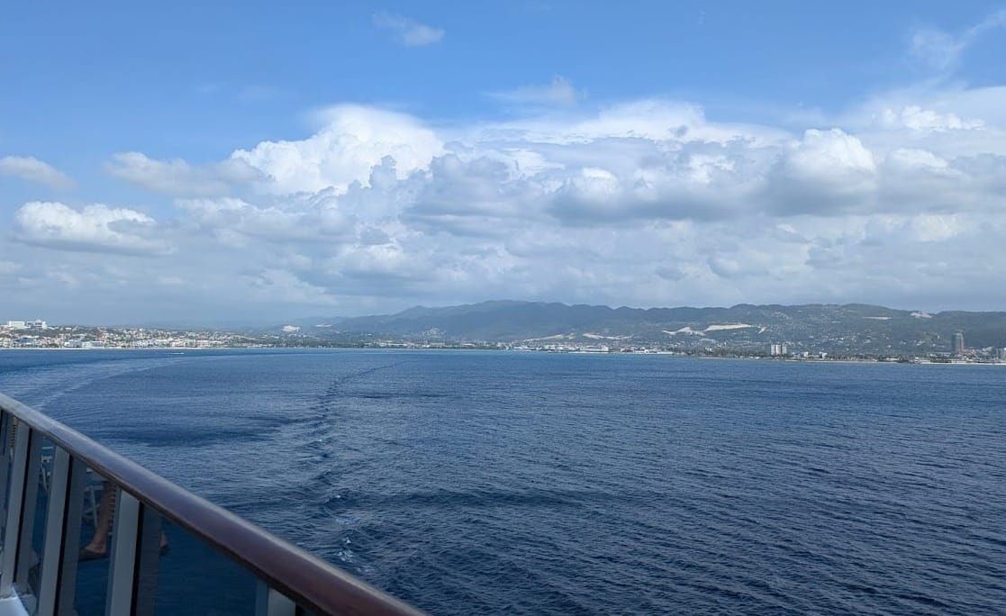 Dock and Dine: Restaurants to Visit Via Boat in Montego Bay, Jamaica