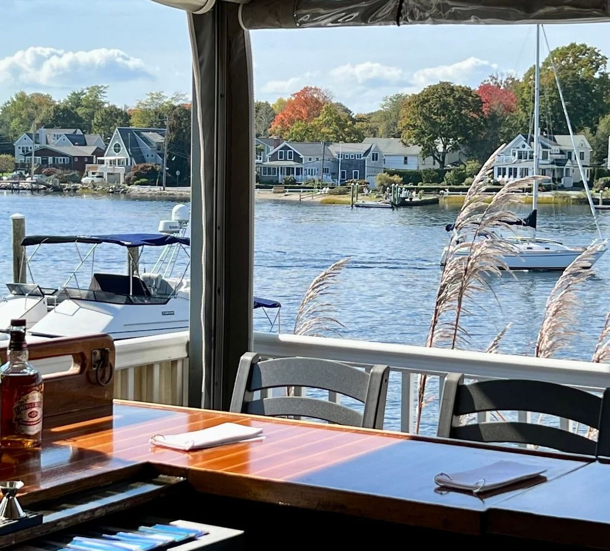 Dock and Dine: 5 Restaurants to Visit Via Boat in Warren, Rhode Island