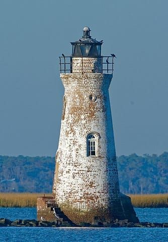 Coastal Sites: 4 Lighthouses in Georgia to Add to Your Boating Bucket List