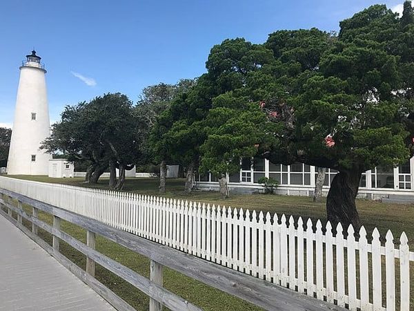 Dock and Dine: 4 Restaurants to Visit Via Boat in Ocracoke, North Carolina