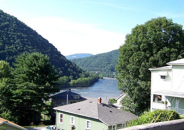 City Guides: Things to do While Boating in Hinton, West Virginia