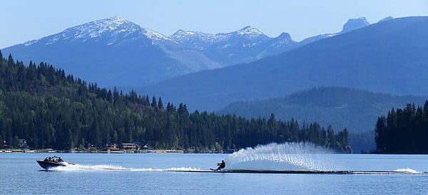 Lake Life: 6 Idaho Mountain Lakes for Boating Fun