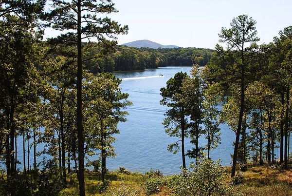 City Guides: Things to do While Boating in Hot Springs, Arkansas