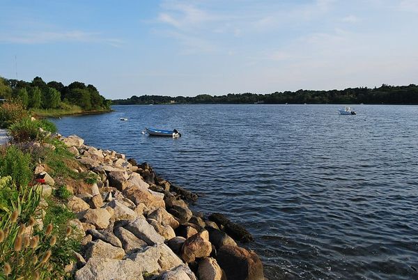 City Guides: Things to do While Boating in Tiverton, Rhode Island