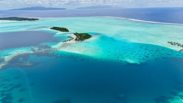 City Guides: Things to do While Boating in Bora Bora, French Polynesia