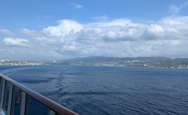 Dock and Dine: Restaurants to Visit Via Boat in Montego Bay, Jamaica