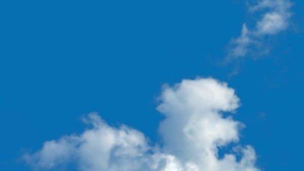 Photo of clouds shows how using Dr. John Sarno’s approach to a healthy diet can dissolve chronic pain.