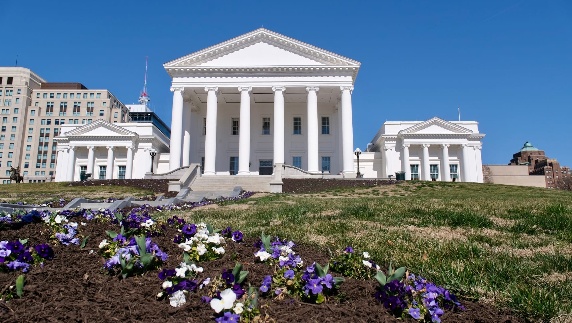 After campaign finance proposal didn’t pass, Richmond delegate says he’ll try again in 2026
