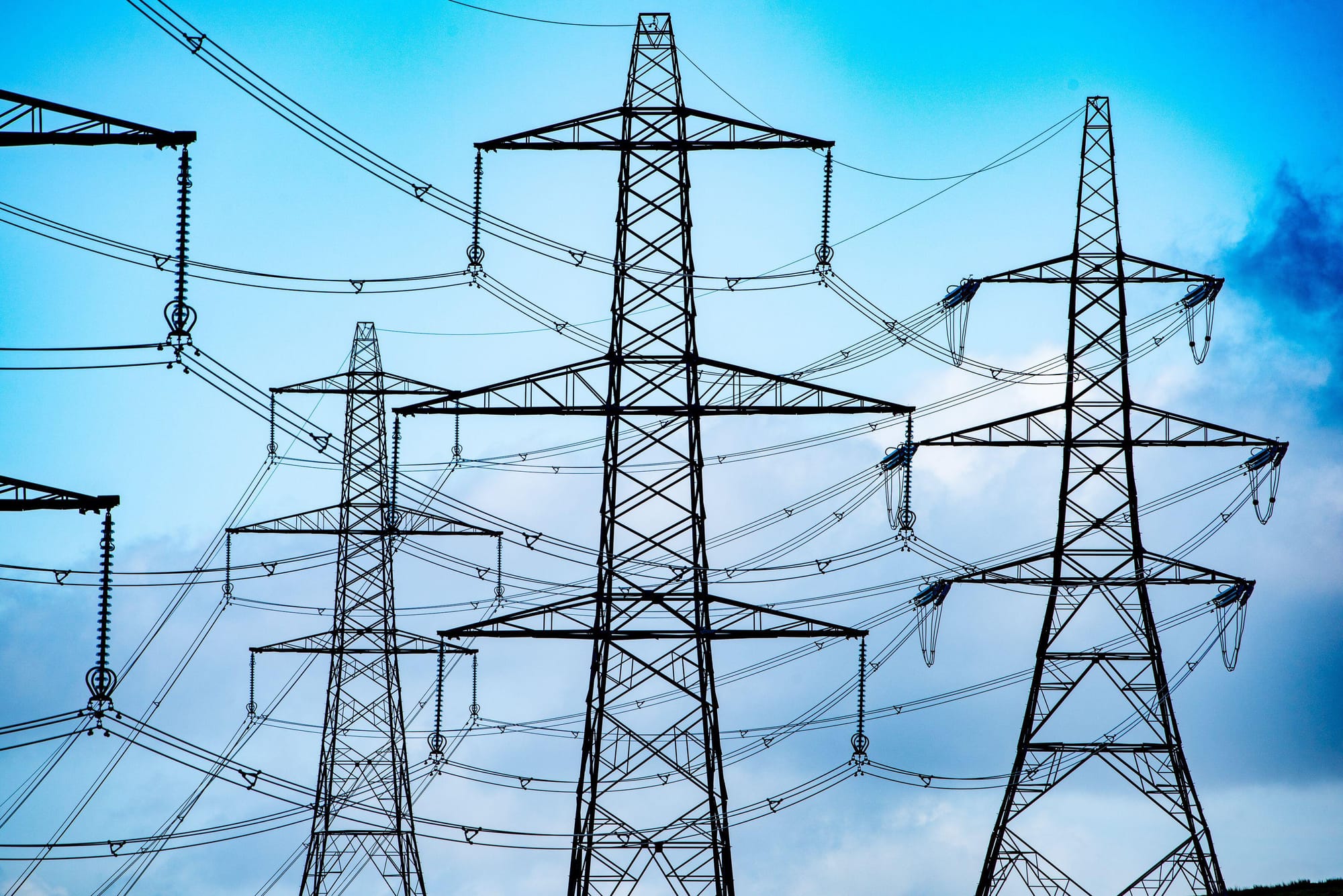 Storm knocks out power for thousands in Richmond area