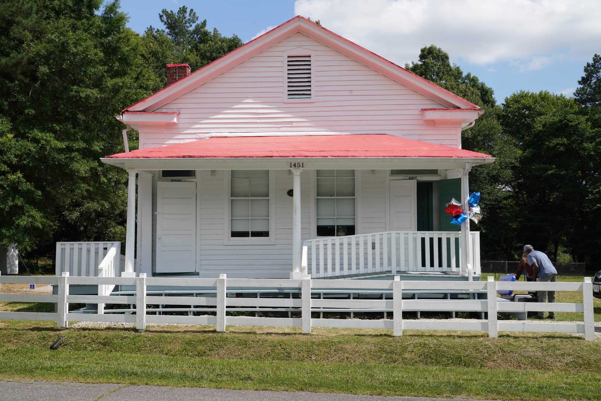 ‘You can’t just discard it’: Varina's Chatsworth School unveils historic plaque