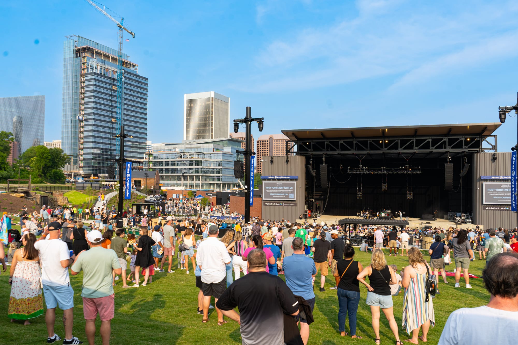 The Richmonder’s guide to visiting Allianz Amphitheater this summer