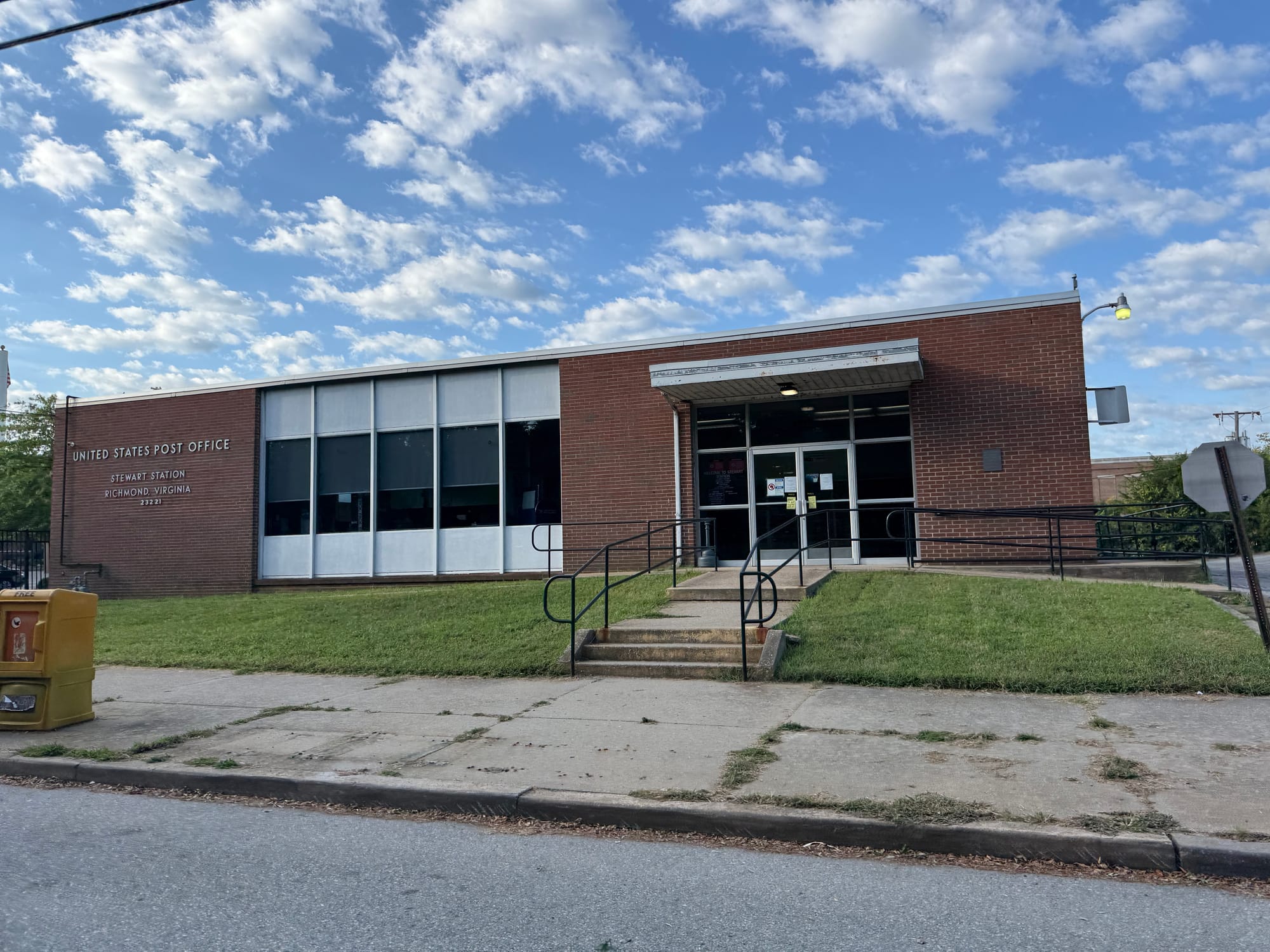Electrical fire closes Carytown post office temporarily