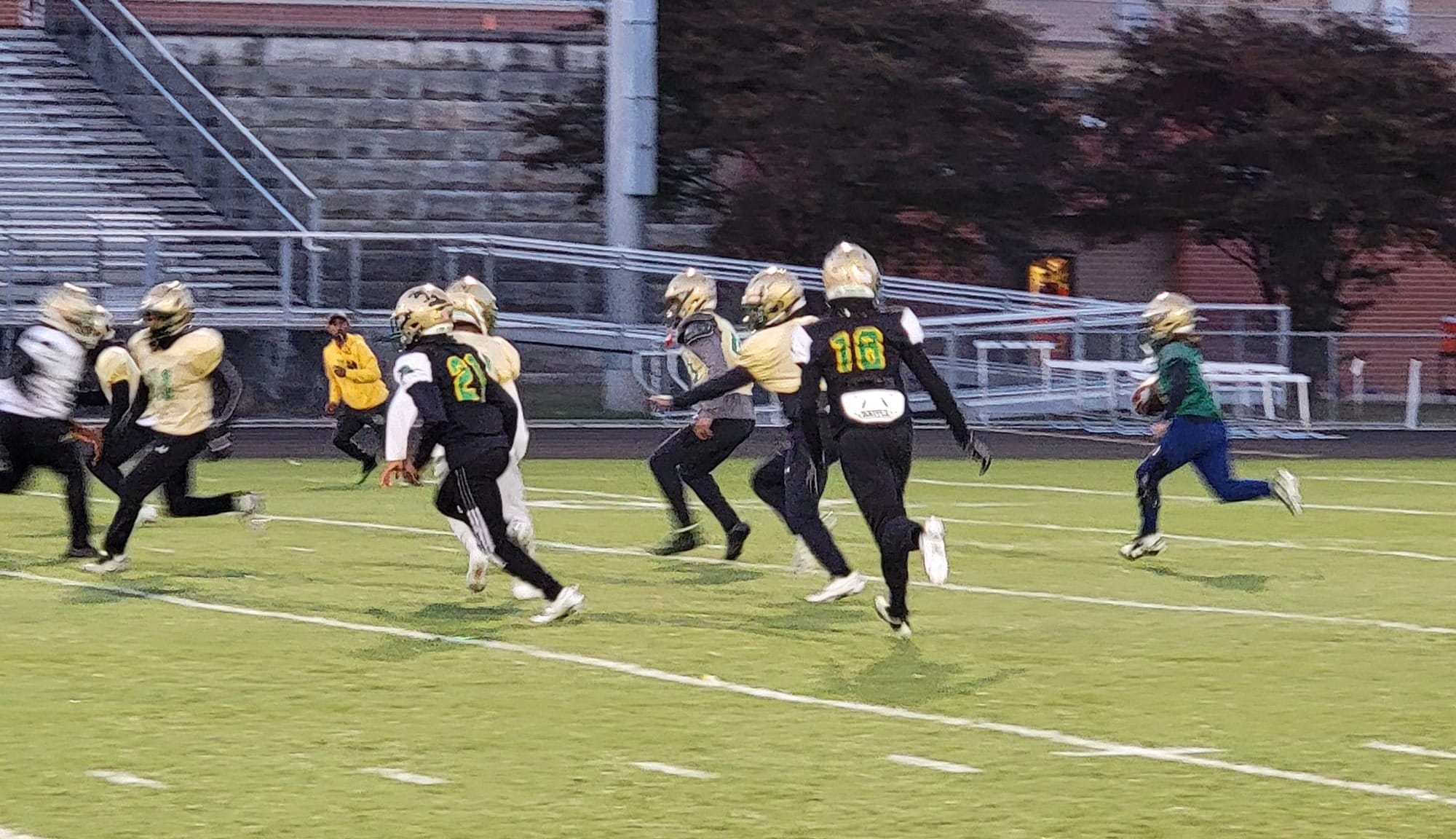 High school football report: Week 2 schedule has early playoff implications