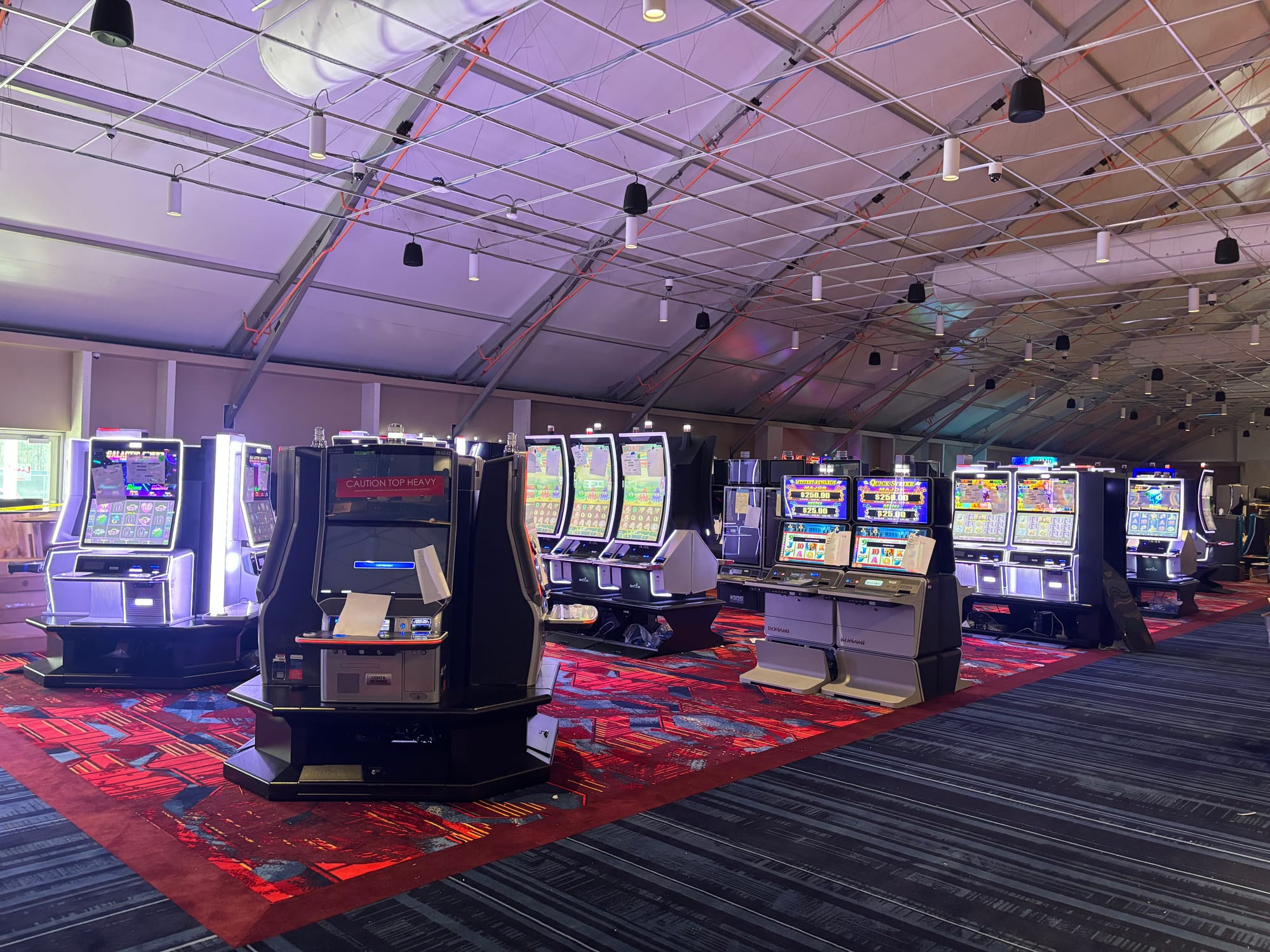 What is a 'tent casino'? Petersburg prepares for temporary facility to open