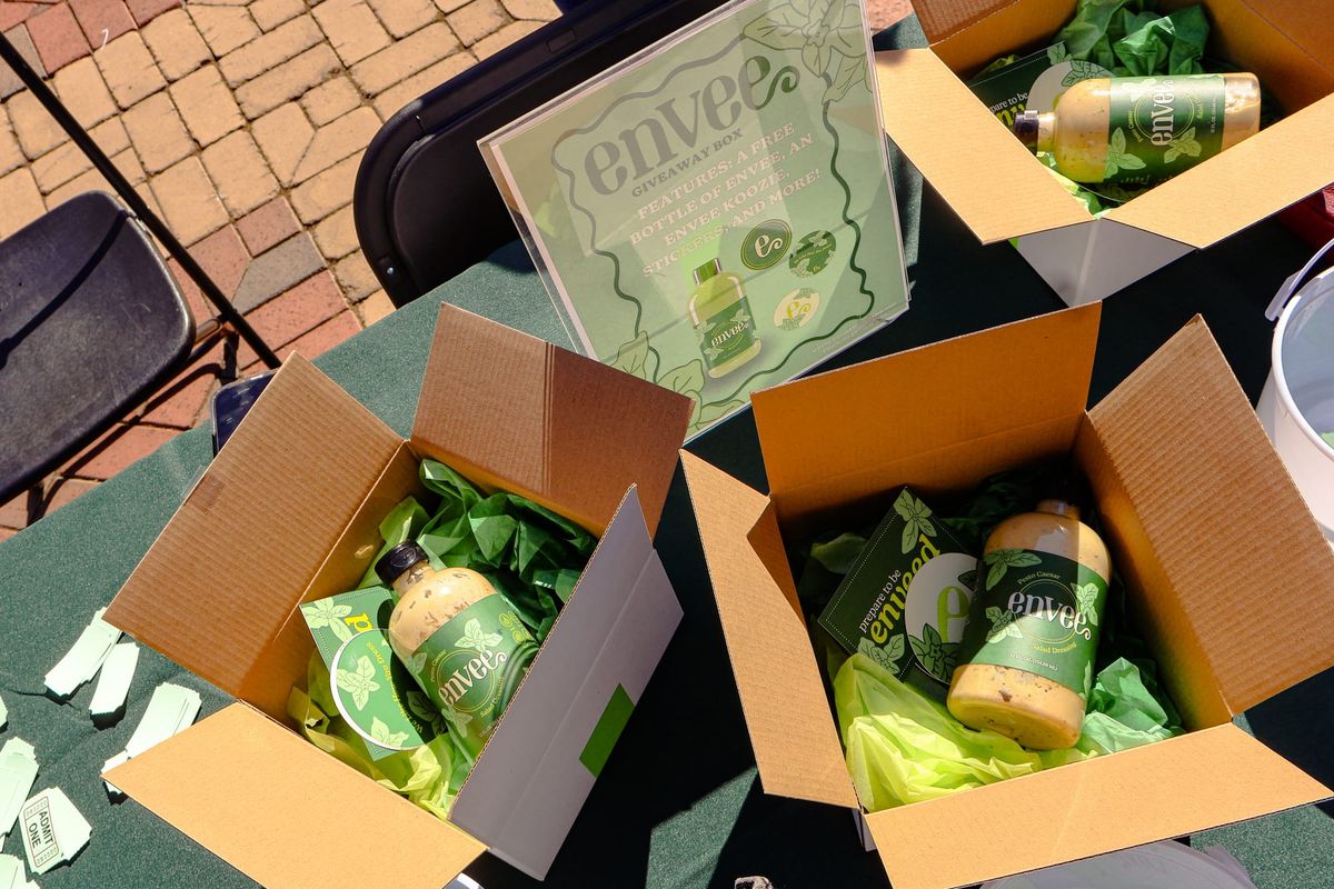 University of Richmond students unveil a pesto-caesar salad dressing