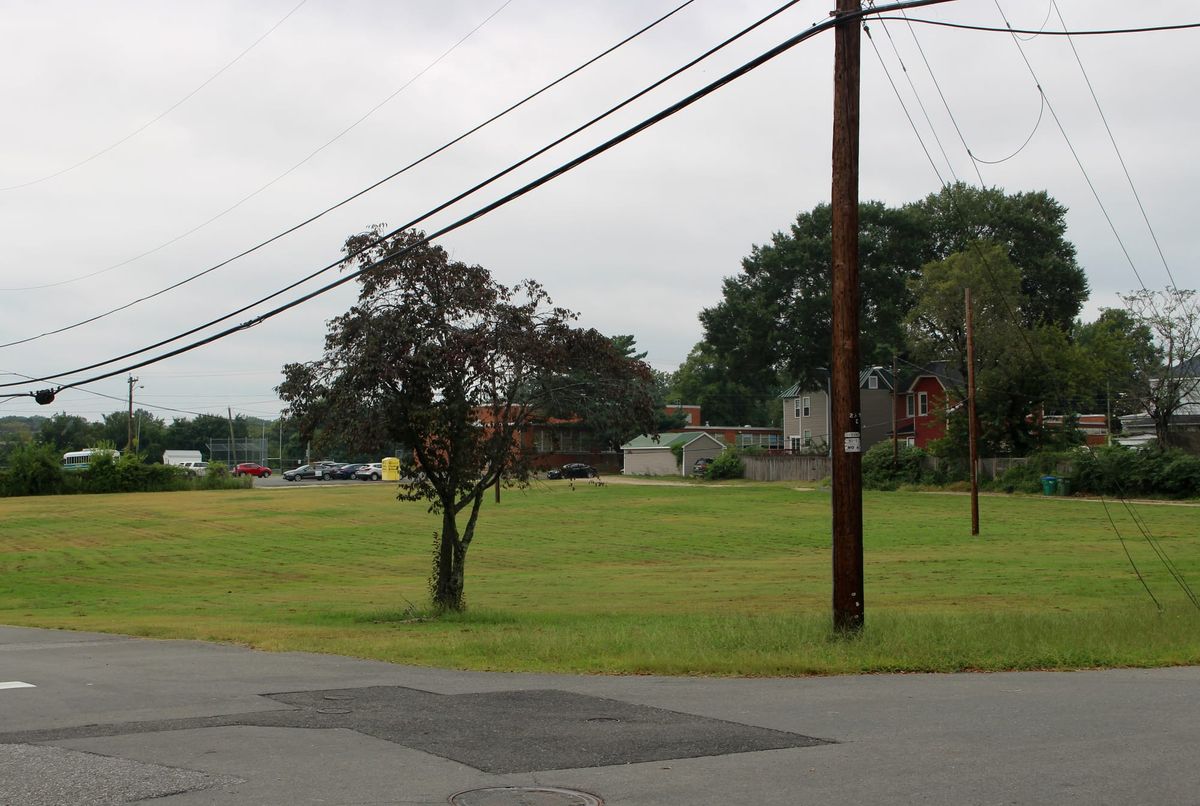 Local Habitat for Humanity asks to buy 11 city properties in Northside to build affordable homes