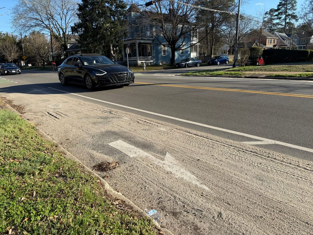 Cycling advocates take bike lane cleaning into their own hands