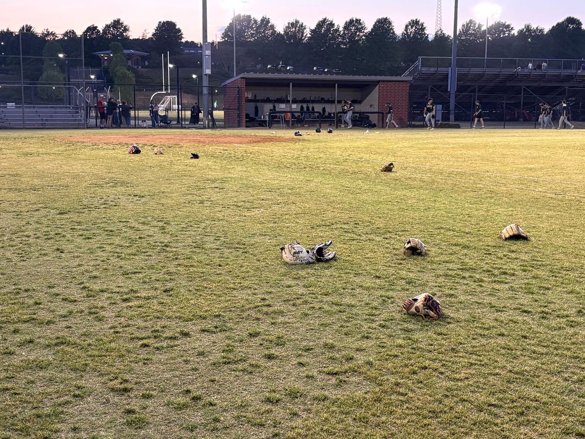 Powhatan rallies for baseball win over Clover Hill