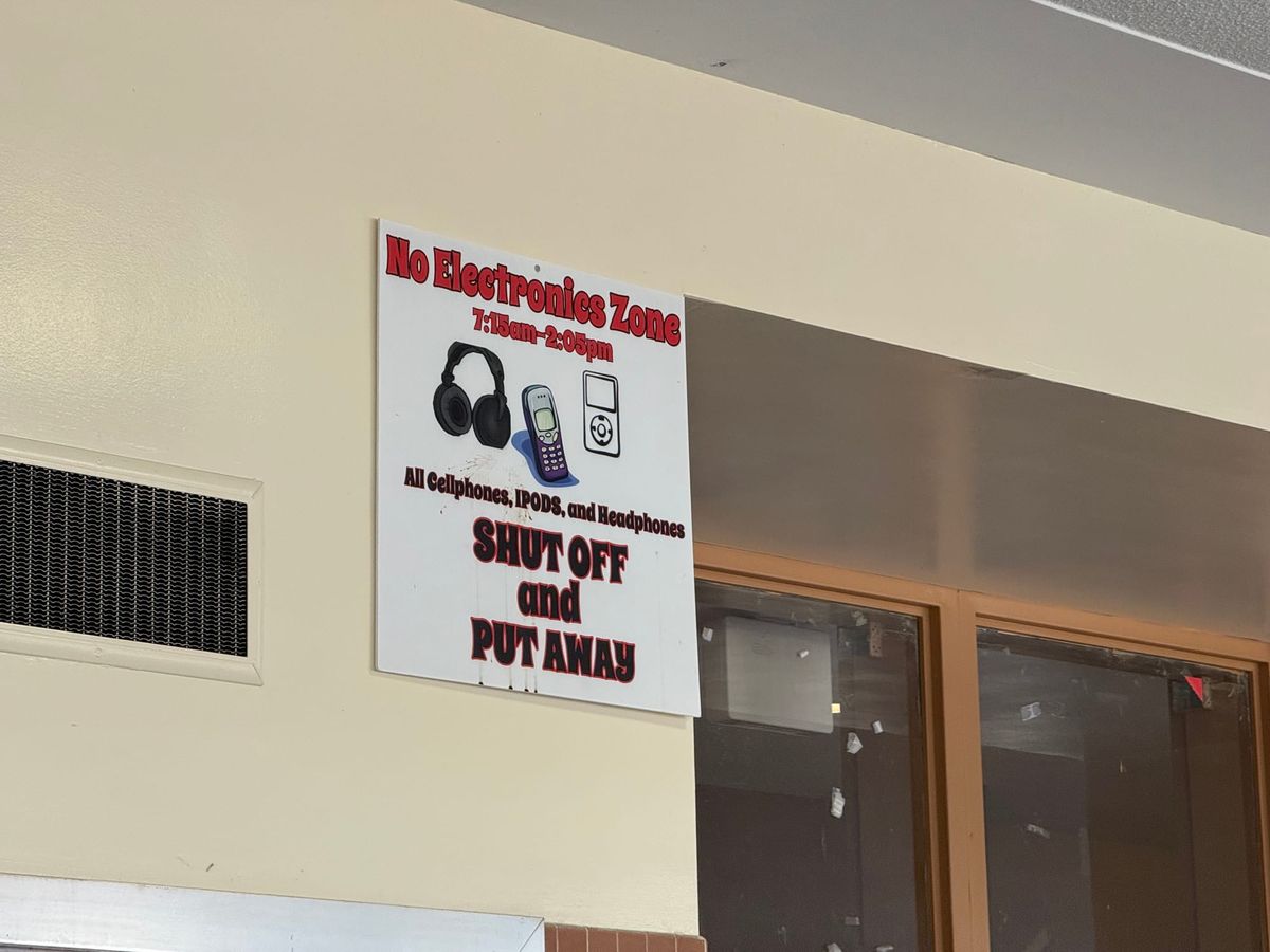 RPS Roundup: Cell phone policy tightened to add additional guardrails