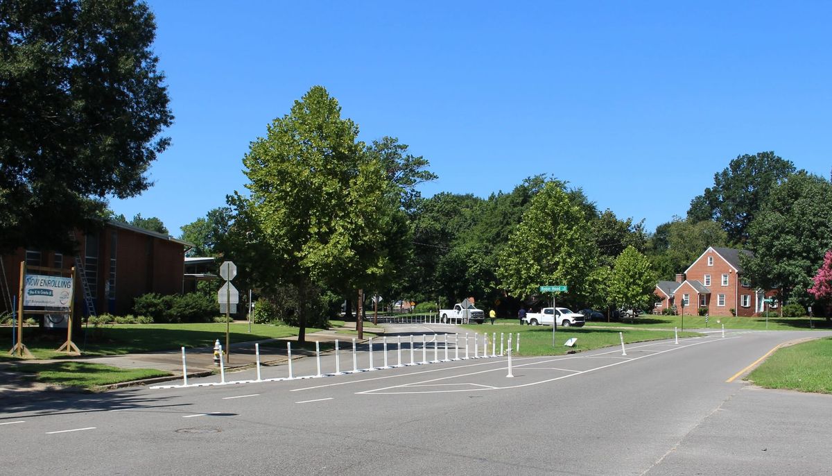 Waldorf school plan to buy land off Brookland Parkway for parking lot riles neighbors