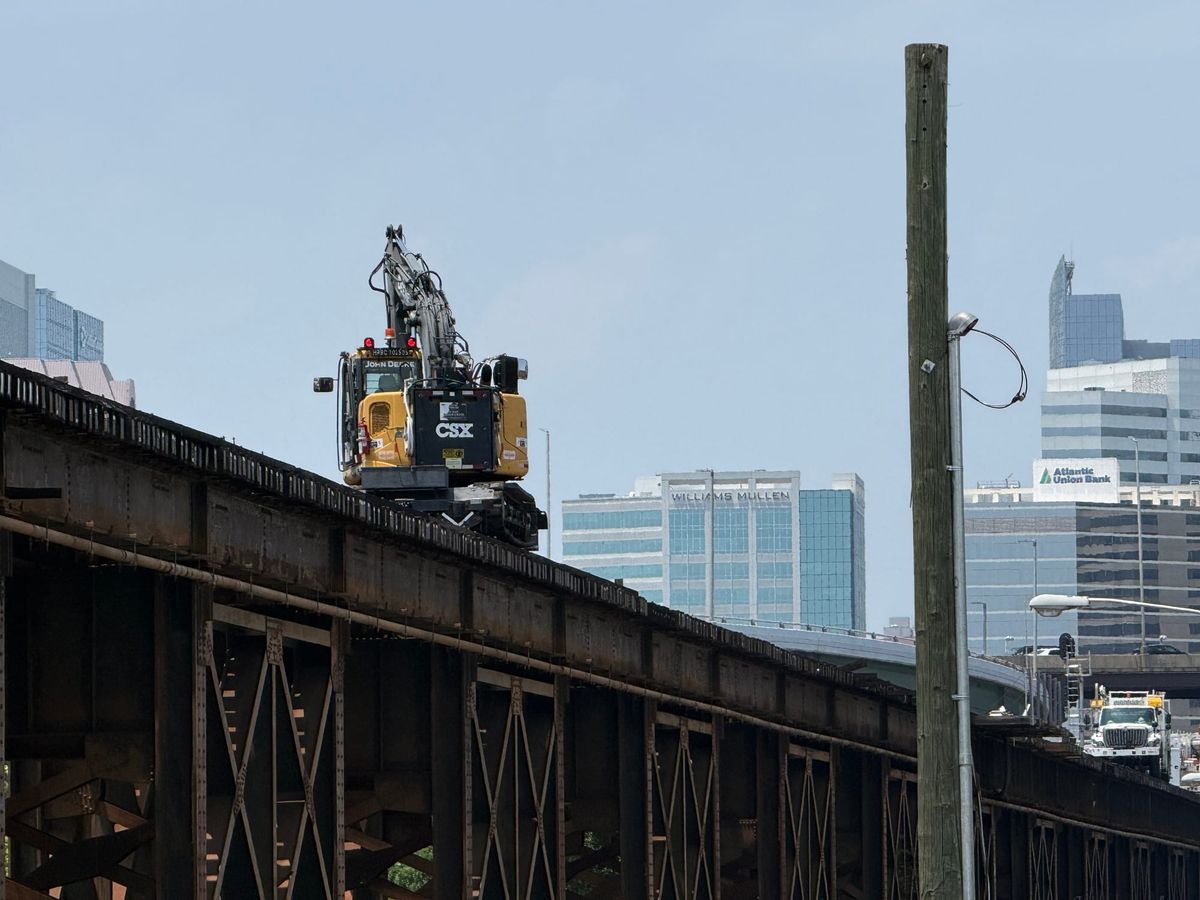 Corn removal commences in canal after train derailment