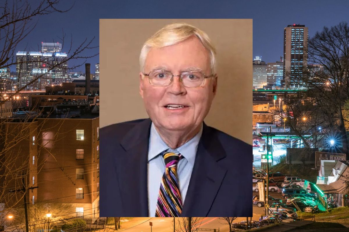 Bob Burrus, a civic leader who led McGuire Woods to national prominence, dies at 91