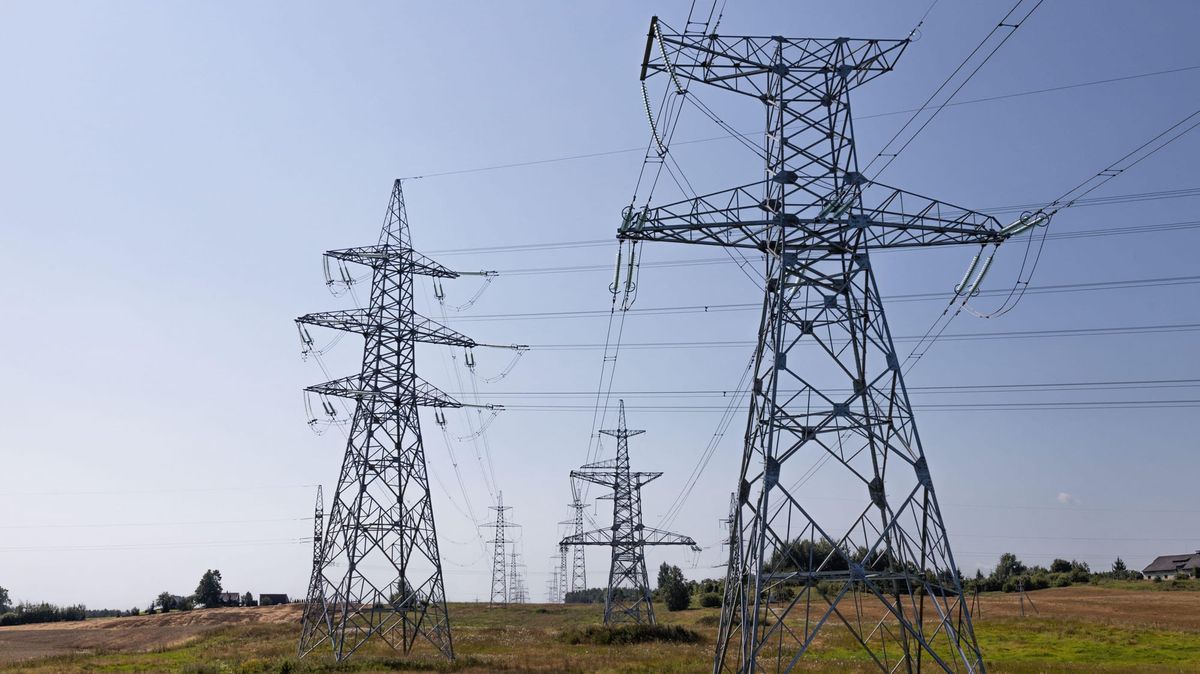 Power grid auction falls short of meeting 2028-29 energy needs, organizing group cites data centers