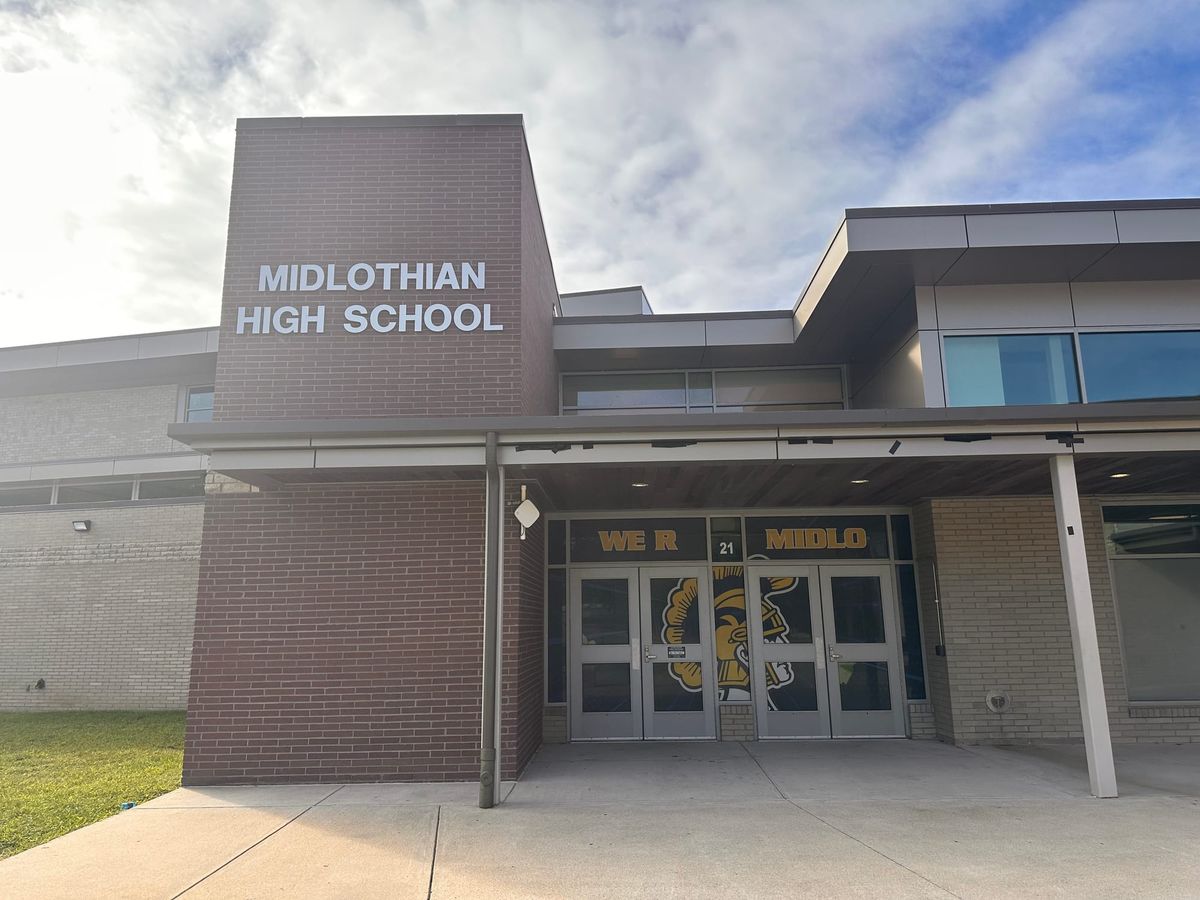 ‘Threatening and racially charged’ image of Huguenot football player made by a Midlothian student sparks outrage