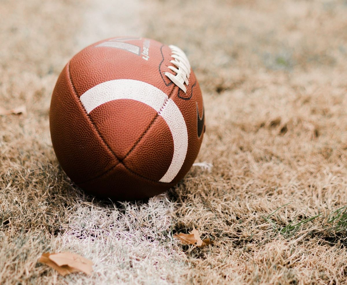 James River's Bridgeforth leaves tire tracks on Powhatan in 50-23 victory