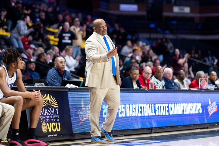 John Marshall basketball coach leaving for Petersburg High